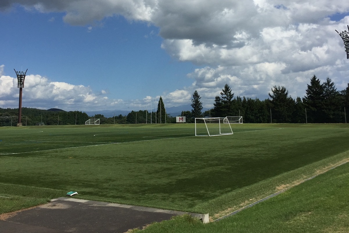 サッカー少年シャワーバスキャンプ 花巻市スポーツキャンプむら | いわてスポーツコミッション
